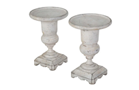 PAIR OF ITALIAN WOODEN 'MEDICI URN' FINIALS