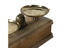 CHARMING PETITE MARBLE SCALES