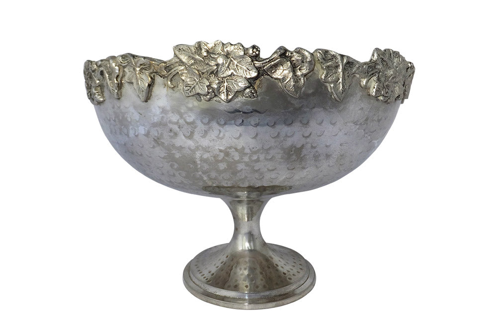 HAMMERED SILVER PLATE VASQUE