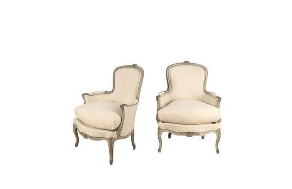 PAIR OF LOUIS XV REVIVAL BERGERES