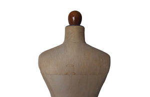 ART DECO MANNEQUIN