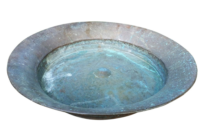 VERY LARGE ROUND COPPER DISH