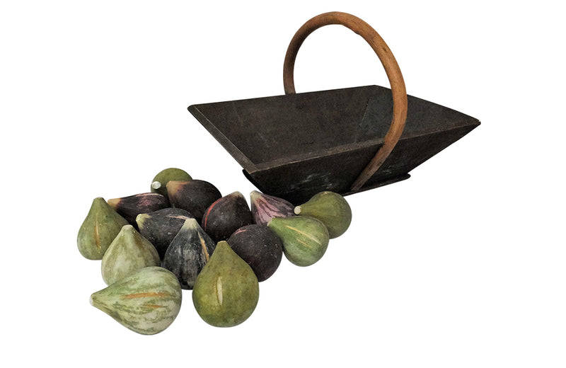 COLLECTION OF 14 TROMPE L'OEIL MARBLE FIGS IN WOODEN PANIER